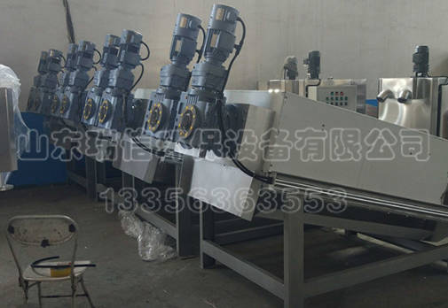 如何減少發生傳統污泥脫水機常見的問題？